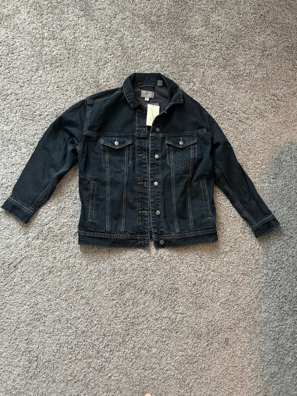 Universal Thread Black Denim Jacket - Classic Style